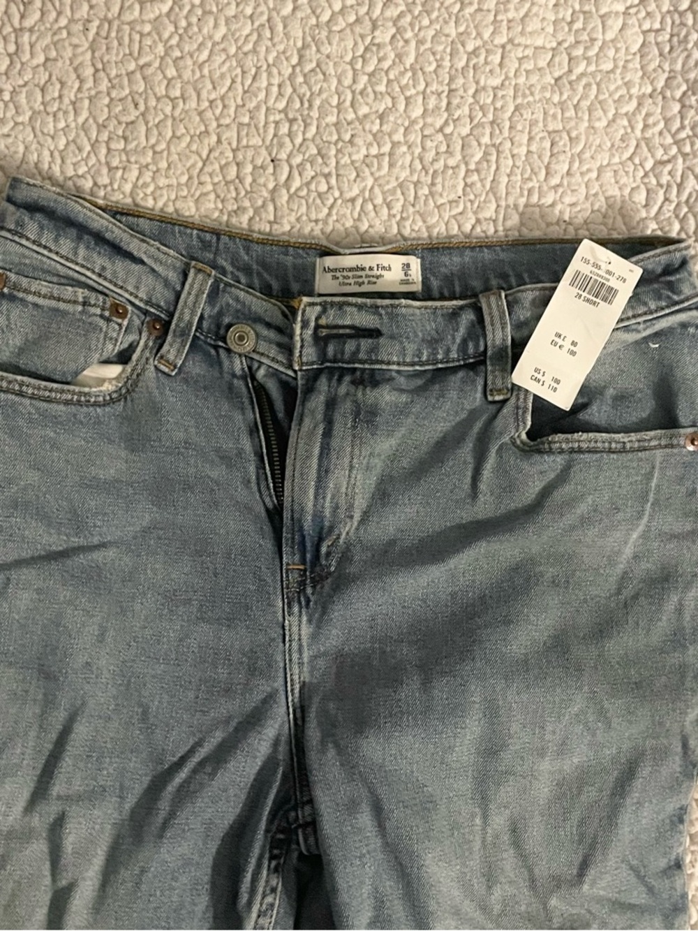 Abercrombie Ultra High Rise 90s Slim Straight Jean - Picture 2 of 5
